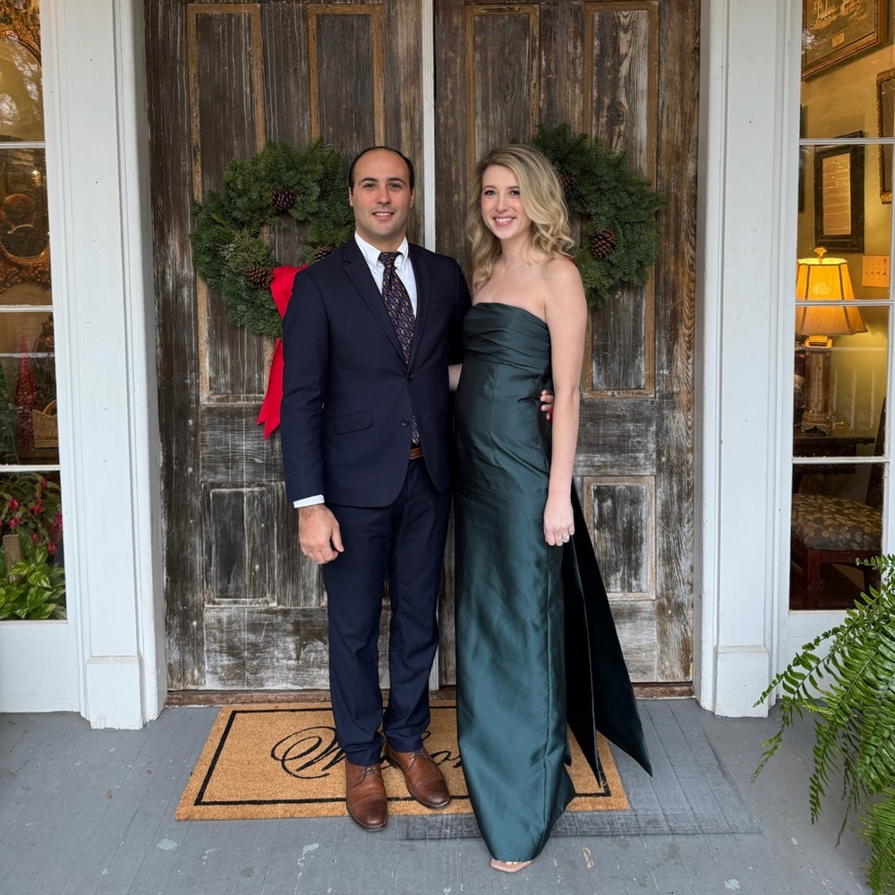 Alfred Sung Strapless Bow Back Satin Column Gown in Evergreen Size 0 - Picture 12 of 13